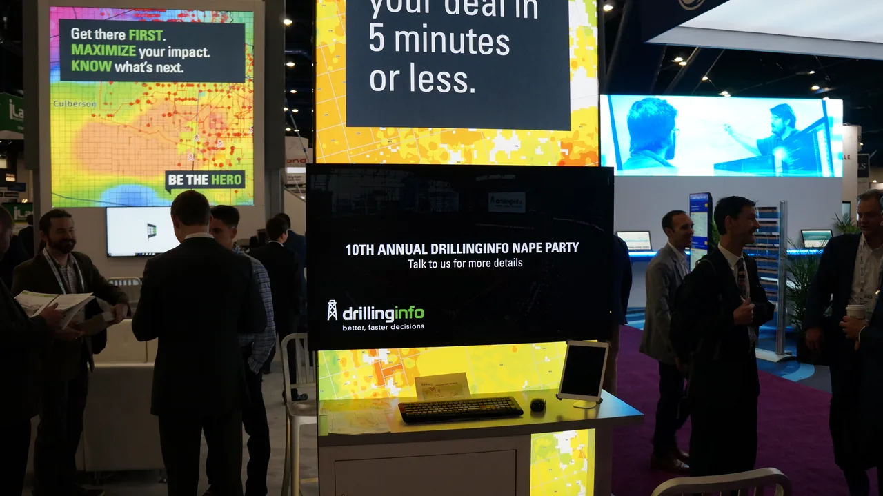 Branded environment and messaging on the show floor